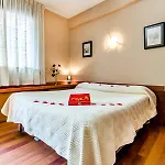 Augusta Ξενοδοχείο με διαμερίσματα 3*