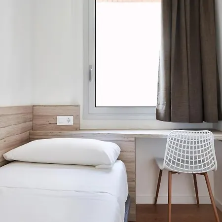 Augusta Aparthotel 3*