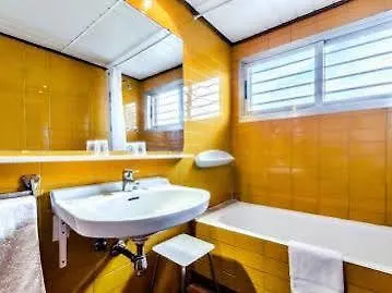 Augusta Aparthotel 3*