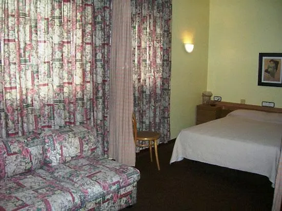 Hotel apartamentowy Augusta 3*