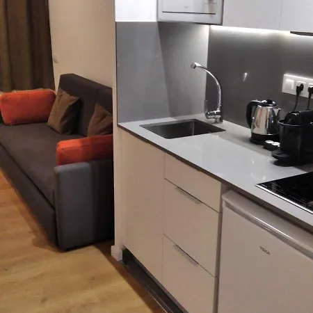 Augusta 3*
